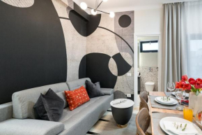 Sunny 3BR Large Flat - Amzei Square - 3 Balconies